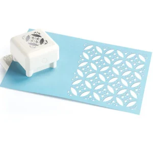 All Over the Page Diamond Rings Pattern / Perforadora Patron Anillos