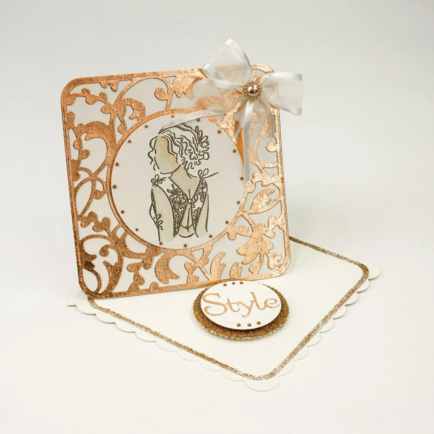 Embossing Powder Classic Gold / Polvo de Realce Oro Clásico - Imagen 4