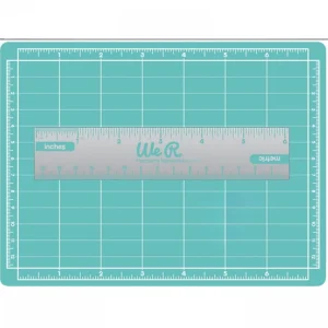 Mini Magnetic Mat and Ruler / Tapete y Regla Magnetica
