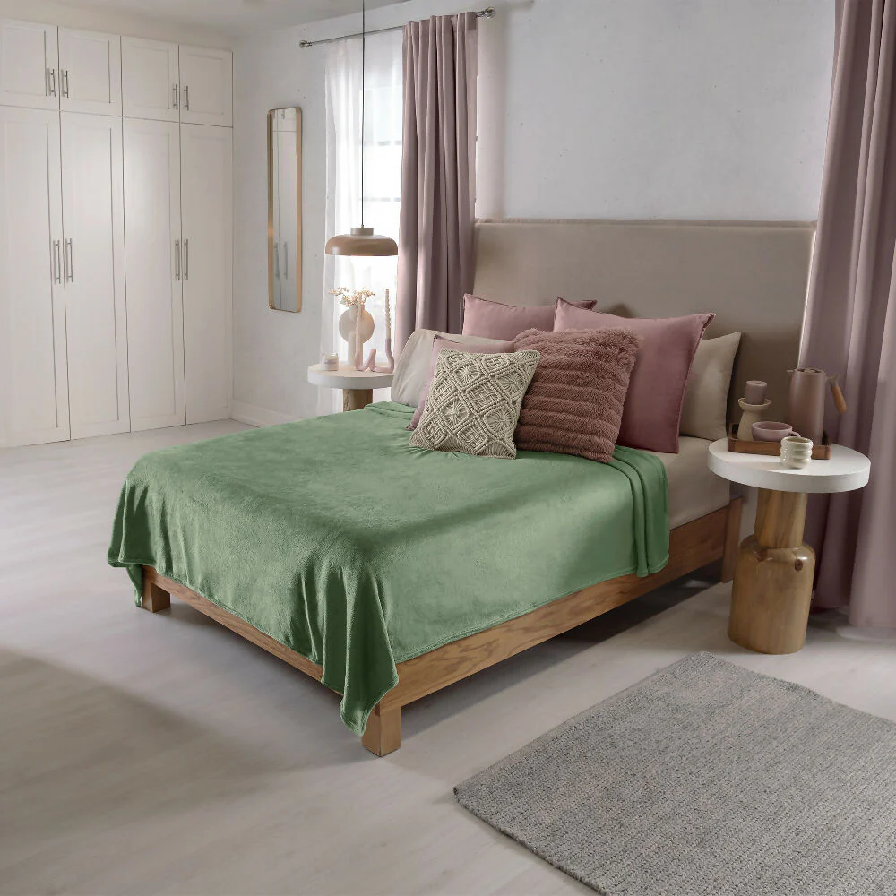Cobija Ligera Sabia, para cama Queen y King, de 240x220 cm - Imagen 2